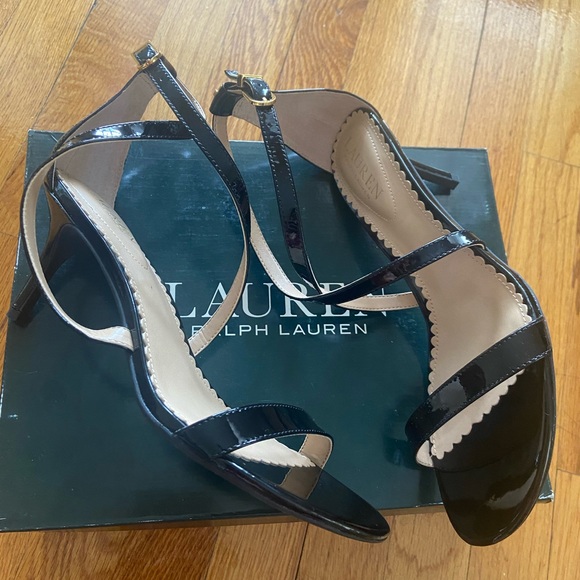 New!🔥 Lauren Ralph Lauren Paten Black Sandals 8.5 - Picture 3 of 8